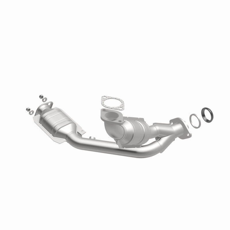 MagnaFlow Mitsubishi Montero HM Grade Federal / EPA Compliant Direct-Fit Catalytic Converter 24233 360 Degree Image Set