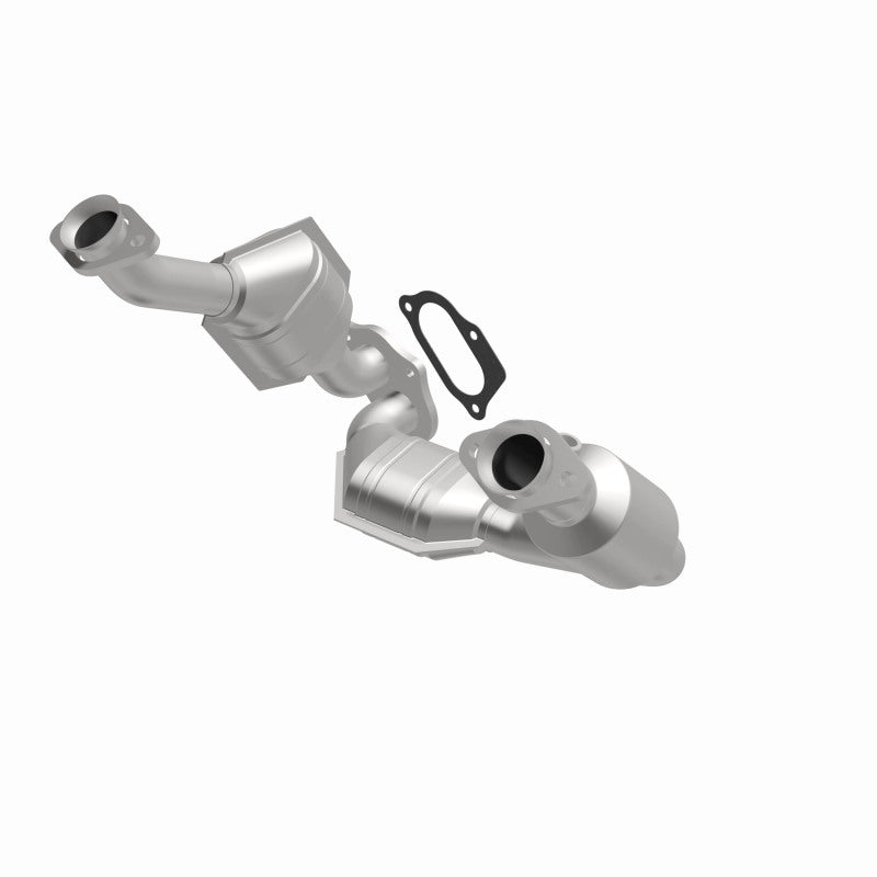 MagnaFlow HM Grade Federal / EPA Compliant Direct-Fit Catalytic Converter 93168 360 Degree Image Set