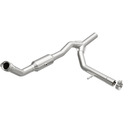 MagnaFlow California Grade CARB Compliant Direct-Fit Catalytic Converter 5551695 Photo - Primary
