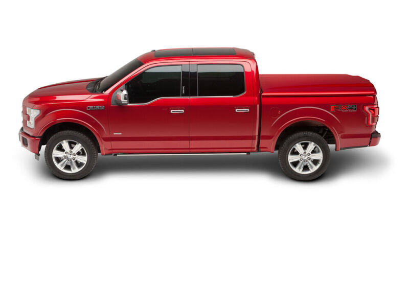 Undercover Elite LX 19 (New Body Style) Ram 1500-3500 6.4ft-KXJ SRW w/out RB UC3118L-KXJ Photo - Mounted