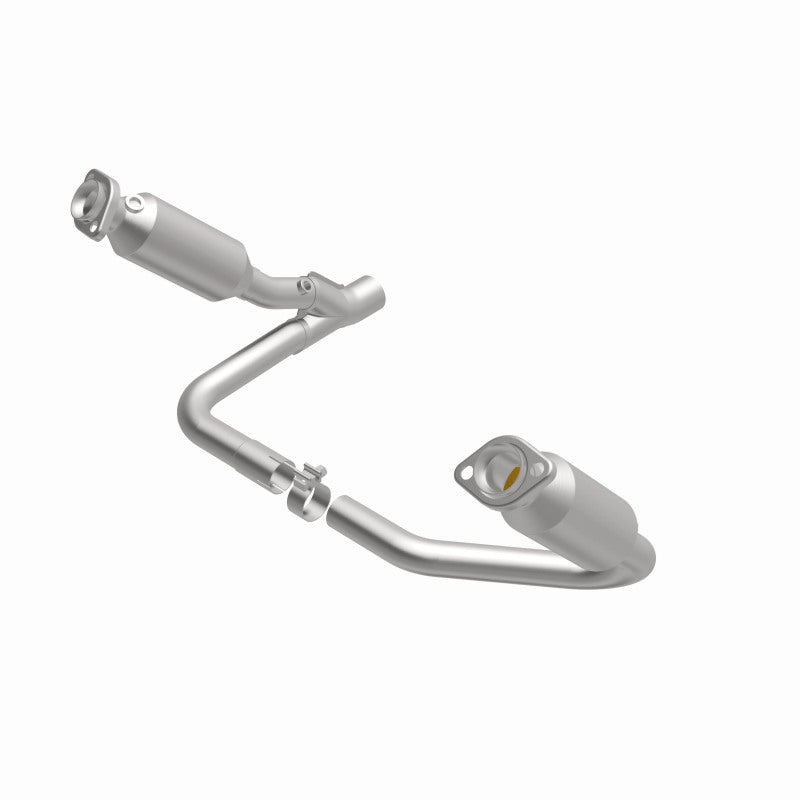 MagnaFlow California Grade CARB Compliant Direct-Fit Catalytic Converter 5551832 360 Degree Image Set