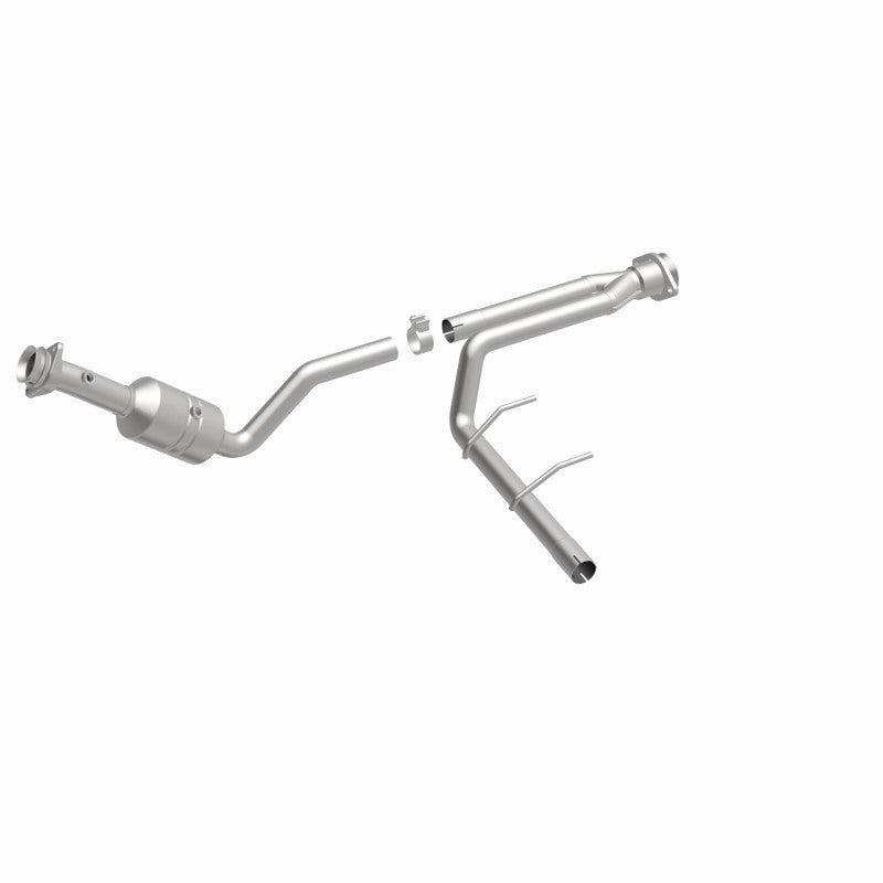 MagnaFlow Ford F-150 OEM Grade Federal / EPA Compliant Direct-Fit Catalytic Converter 52156 360 Degree Image Set