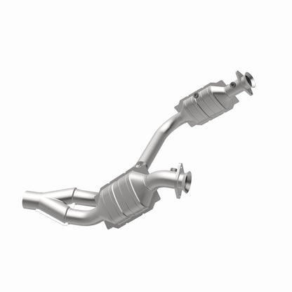 MagnaFlow OEM Grade Federal / EPA Compliant Direct-Fit Catalytic Converter 49664 360 Degree Image Set