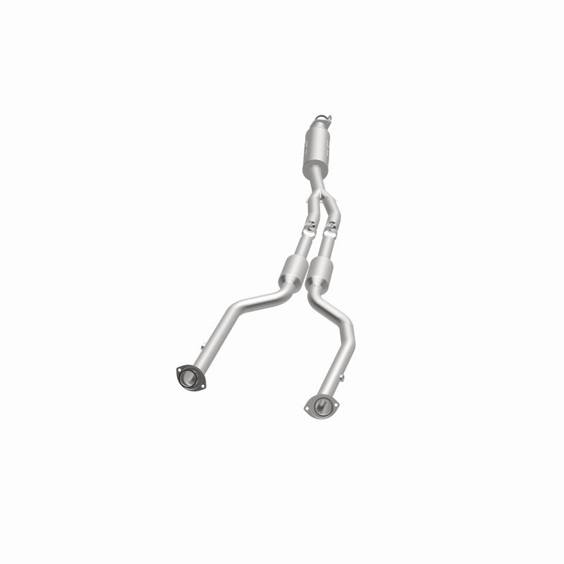 MagnaFlow Lexus GS300 OEM Grade Federal / EPA Compliant Direct-Fit Catalytic Converter 21-048 360 Degree Image Set