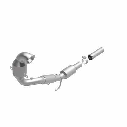 MagnaFlow OEM Grade Federal / EPA Compliant Direct-Fit Catalytic Converter 21-581 360 Degree Image Set
