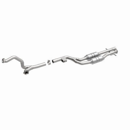 MagnaFlow Mercedes-Benz Standard Grade Federal / EPA Compliant Direct-Fit Catalytic Converter 23843 360 Degree Image Set