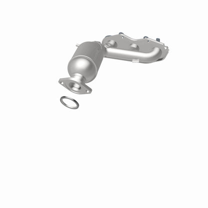 MagnaFlow Toyota Sienna California Grade CARB Compliant Manifold Catalytic Converter 5582556 360 Degree Image Set