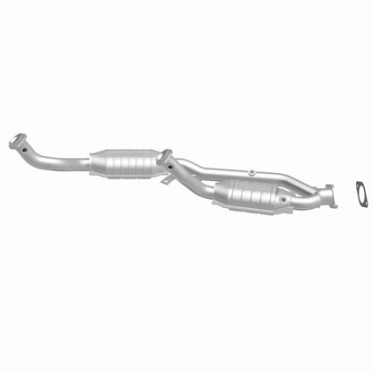 MagnaFlow Ford Windstar HM Grade Federal / EPA Compliant Direct-Fit Catalytic Converter 23543 360 Degree Image Set