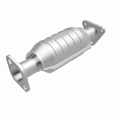 MagnaFlow Hyundai Accent HM Grade Federal / EPA Compliant Direct-Fit Catalytic Converter 23879 360 Degree Image Set