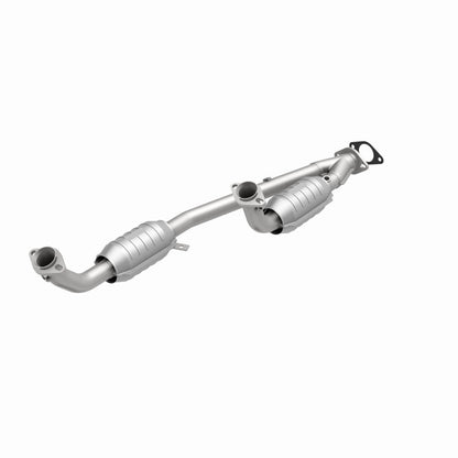 MagnaFlow Ford Windstar California Grade CARB Compliant Direct-Fit Catalytic Converter 4451353 360 Degree Image Set