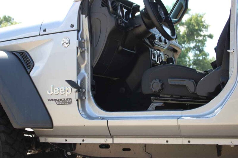 Fishbone Offroad 2018+ Jeep Wrangler JL / 2020+ Gladiator JT Foot Peg Set - Black FB21082 FB21082 Photo - lifestyle view
