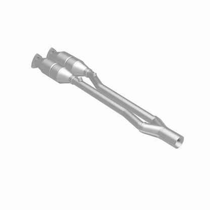MagnaFlow HM Grade Federal / EPA Compliant Direct-Fit Catalytic Converter 24157 360 Degree Image Set