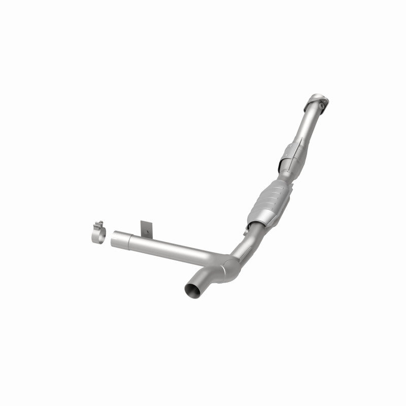 MagnaFlow Ford F-150 HM Grade Federal / EPA Compliant Direct-Fit Catalytic Converter 23082 360 Degree Image Set
