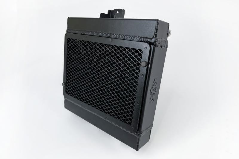 CSF BMW F8X M3/M4/M2C Auxiliary Radiators w/ Rock Guards (Sold Individually - Fits Left and Right 8258 8258 Photo - out of package