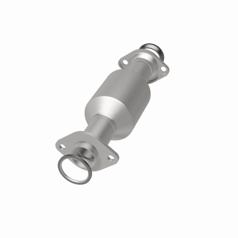 MagnaFlow Toyota Sienna OEM Grade Federal / EPA Compliant Direct-Fit Catalytic Converter 52546 360 Degree Image Set