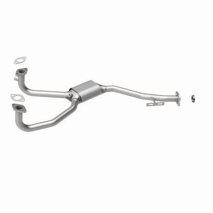 MagnaFlow Subaru Standard Grade Federal / EPA Compliant Direct-Fit Catalytic Converter 23868 360 Degree Image Set