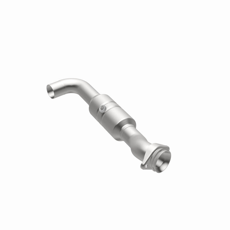 MagnaFlow OEM Grade Federal / EPA Compliant Direct-Fit Catalytic Converter 52428 360 Degree Image Set