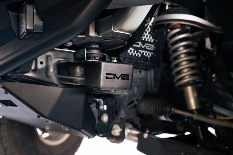 DV8 Offroad 21-22 Ford Bronco Crash Bar Caps w/ Accessory Mount LBBR-07 LBBR-07 Photo - Unmounted