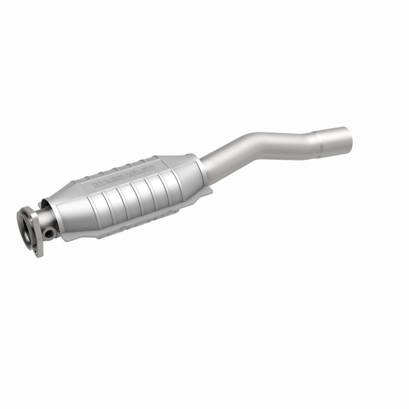 MagnaFlow Volvo Standard Grade Federal / EPA Compliant Direct-Fit Catalytic Converter 23949 360 Degree Image Set