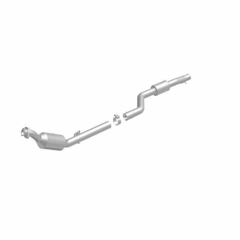 MagnaFlow Mercedes-Benz OEM Grade Federal / EPA Compliant Direct-Fit Catalytic Converter 21-569 360 Degree Image Set
