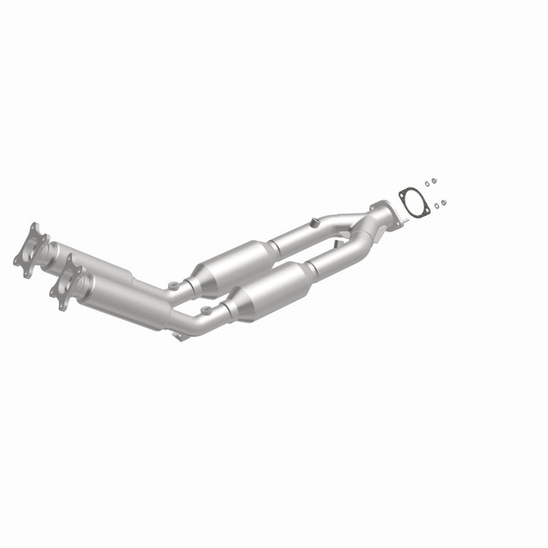 MagnaFlow Volvo S80 California Grade CARB Compliant Direct-Fit Catalytic Converter 4481156 360 Degree Image Set