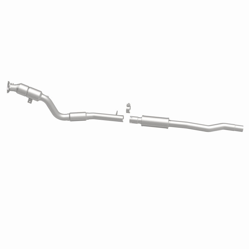 MagnaFlow Audi A8 Quattro OEM Grade Federal / EPA Compliant Direct-Fit Catalytic Converter 51965 360 Degree Image Set