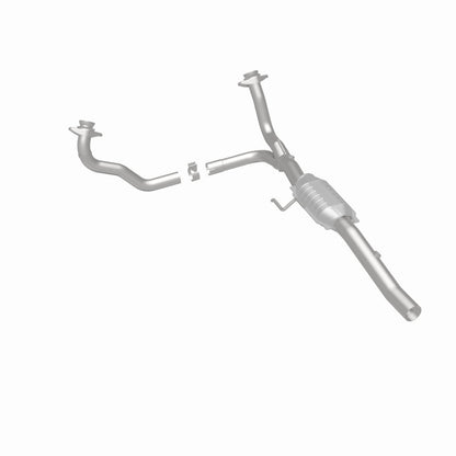 MagnaFlow Dodge Durango OEM Grade Federal / EPA Compliant Direct-Fit Catalytic Converter 49471 360 Degree Image Set