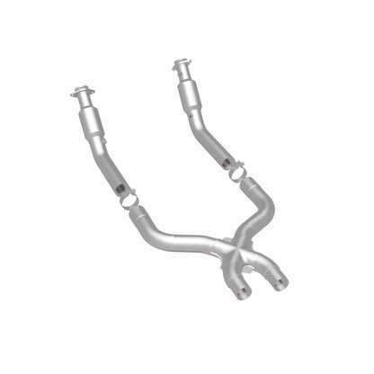 MagnaFlow Ford Mustang OEM Grade Federal / EPA Compliant Direct-Fit Catalytic Converter 21-625 360 Degree Image Set