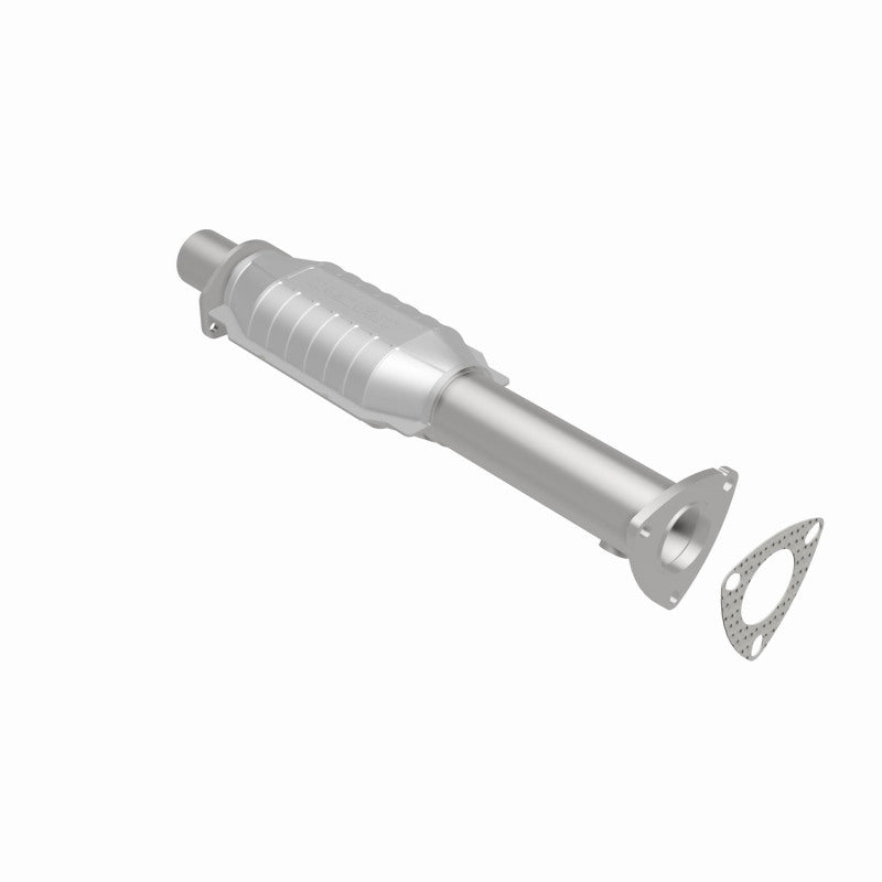 MagnaFlow Standard Grade Federal / EPA Compliant Direct-Fit Catalytic Converter 93483 360 Degree Image Set