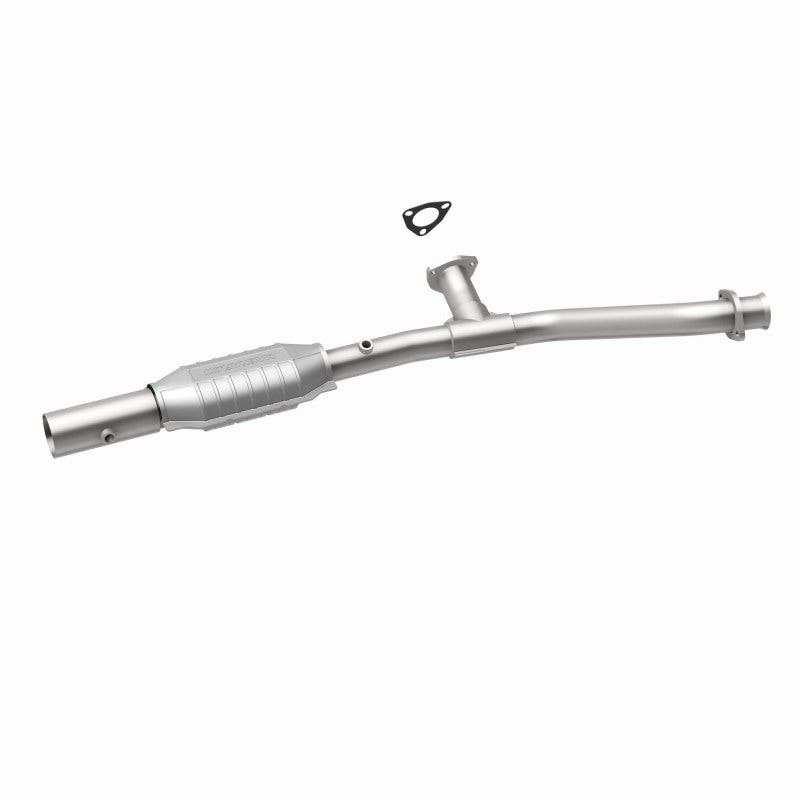 MagnaFlow Dodge Ram 2500 HM Grade Federal / EPA Compliant Direct-Fit Catalytic Converter 24461 360 Degree Image Set