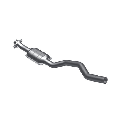 MagnaFlow Standard Grade Federal / EPA Compliant Direct-Fit Catalytic Converter 23252 Photo - Primary