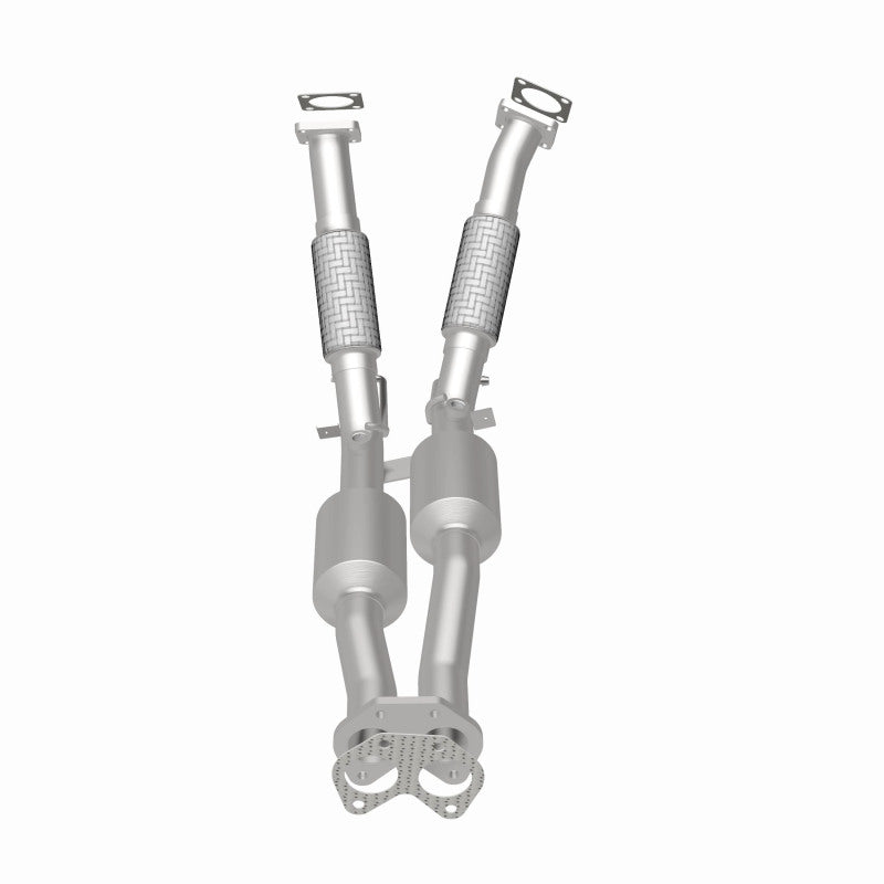 MagnaFlow Volvo XC90 OEM Grade Federal / EPA Compliant Direct-Fit Catalytic Converter 21-506 360 Degree Image Set