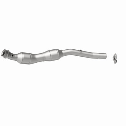 MagnaFlow Land Rover Range Rover HM Grade Federal / EPA Compliant Direct-Fit Catalytic Converter 24497 360 Degree Image Set