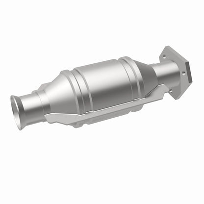 MagnaFlow Volkswagen Vanagon Standard Grade Federal / EPA Compliant Direct-Fit Catalytic Converter 22916 360 Degree Image Set