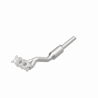 MagnaFlow Volkswagen California Grade CARB Compliant Direct-Fit Catalytic Converter 4481280 360 Degree Image Set