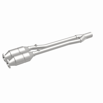 MagnaFlow HM Grade Federal / EPA Compliant Direct-Fit Catalytic Converter 24157 360 Degree Image Set