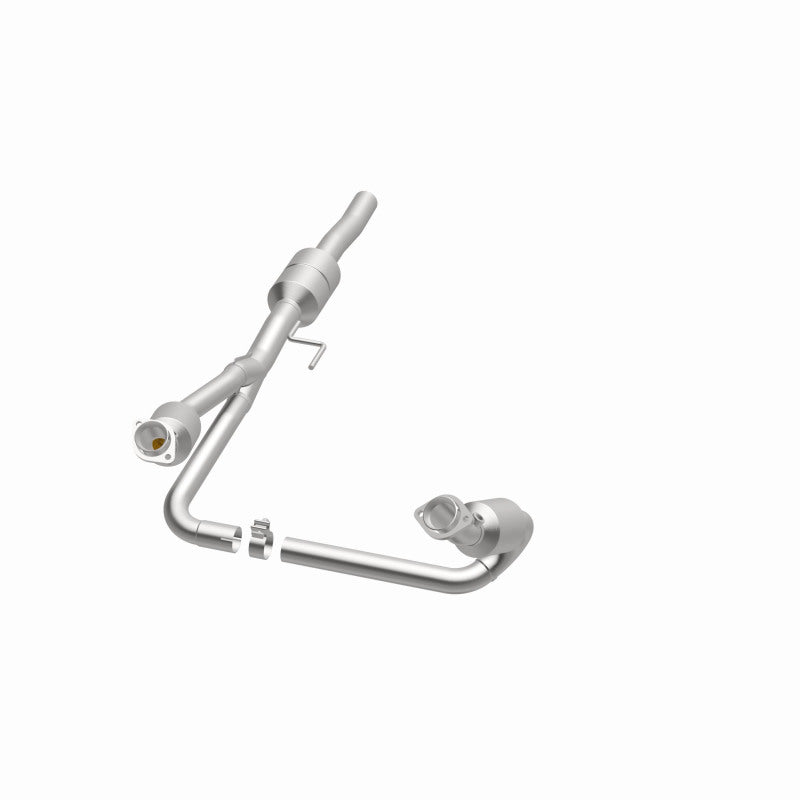 MagnaFlow Dodge Durango OEM Grade Federal / EPA Compliant Direct-Fit Catalytic Converter 51348 360 Degree Image Set