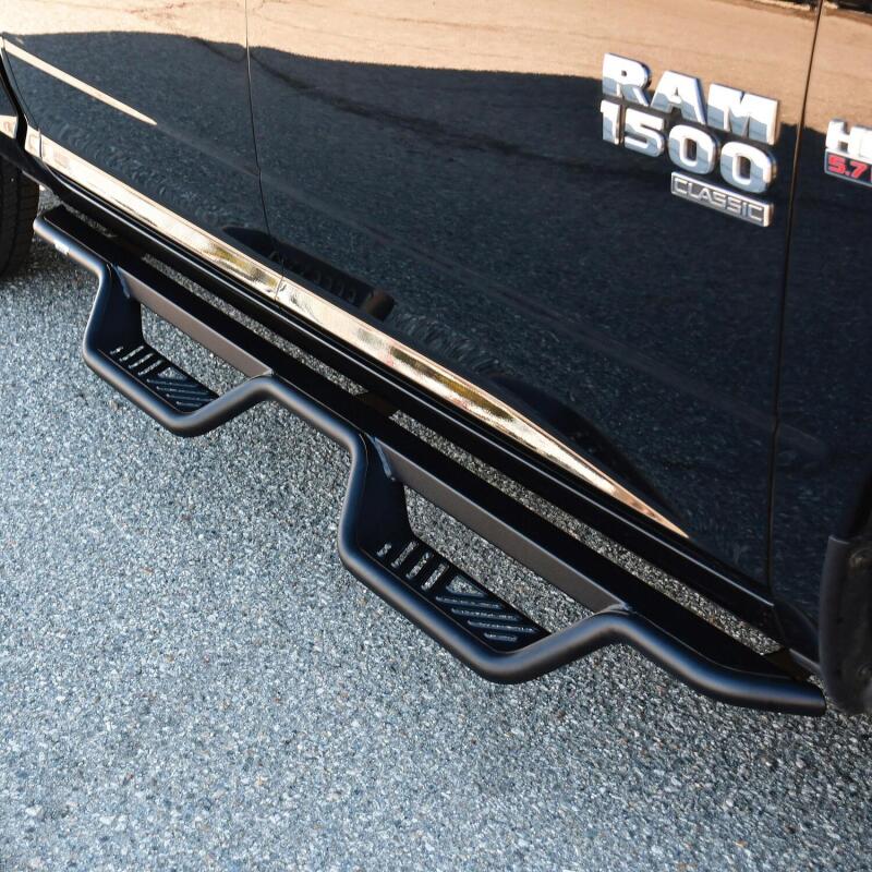 Westin 19-23 RAM 1500 Classic Crew Cab  Outlaw Drop Nerf Step Bars 20-13565 20-13565 Photo - Mounted