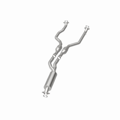 MagnaFlow Lexus IS250 OEM Grade Federal / EPA Compliant Direct-Fit Catalytic Converter 21-071 360 Degree Image Set