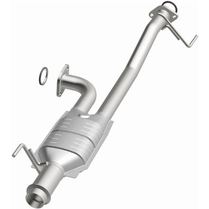 MagnaFlow Toyota Tundra California Grade CARB Compliant Direct-Fit Catalytic Converter 447221 Photo - out of package