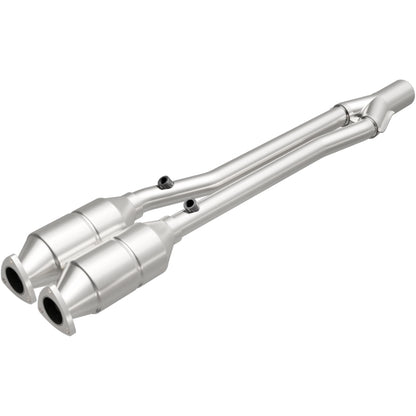 MagnaFlow HM Grade Federal / EPA Compliant Direct-Fit Catalytic Converter 24157 Photo - Primary