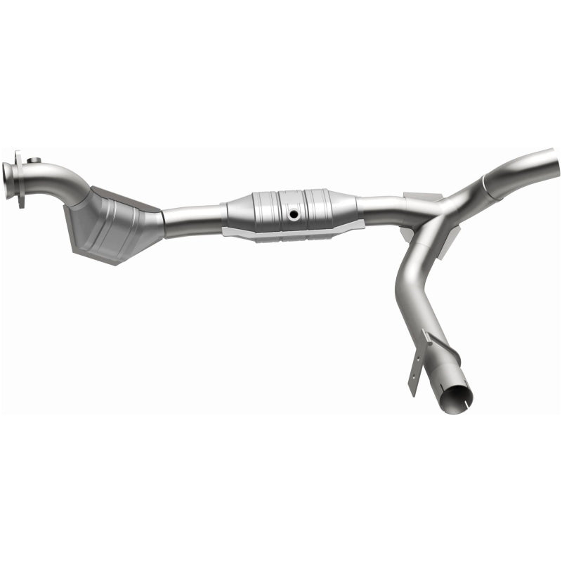 MagnaFlow Ford HM Grade Federal / EPA Compliant Direct-Fit Catalytic Converter 93629 Photo - out of package