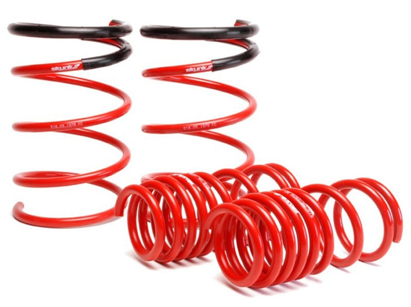 Skunk2 Lowering Springs 02-05 Honda Civic Si Hatchback (2.25in - 2.00in.) 519-05-1575 Photo - Primary