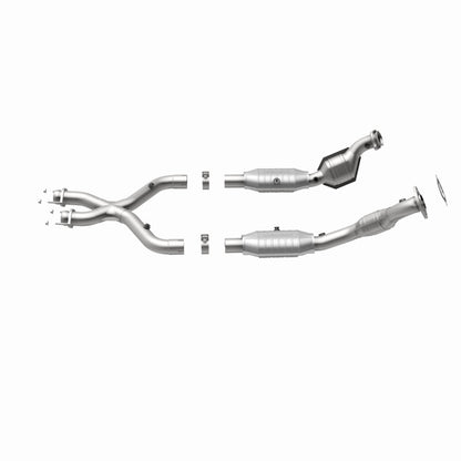 MagnaFlow Ford Mustang OEM Grade Federal / EPA Compliant Direct-Fit Catalytic Converter 51848 360 Degree Image Set