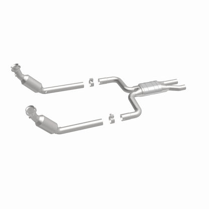 MagnaFlow California Grade CARB Compliant Direct-Fit Catalytic Converter 4561082 360 Degree Image Set
