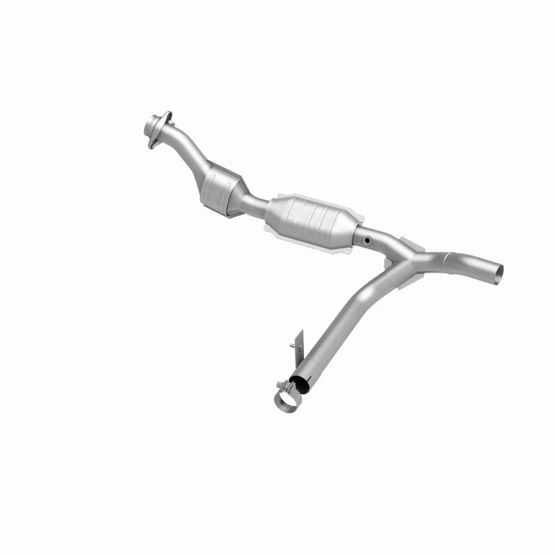 MagnaFlow Ford F-150 HM Grade Federal / EPA Compliant Direct-Fit Catalytic Converter 23082 360 Degree Image Set