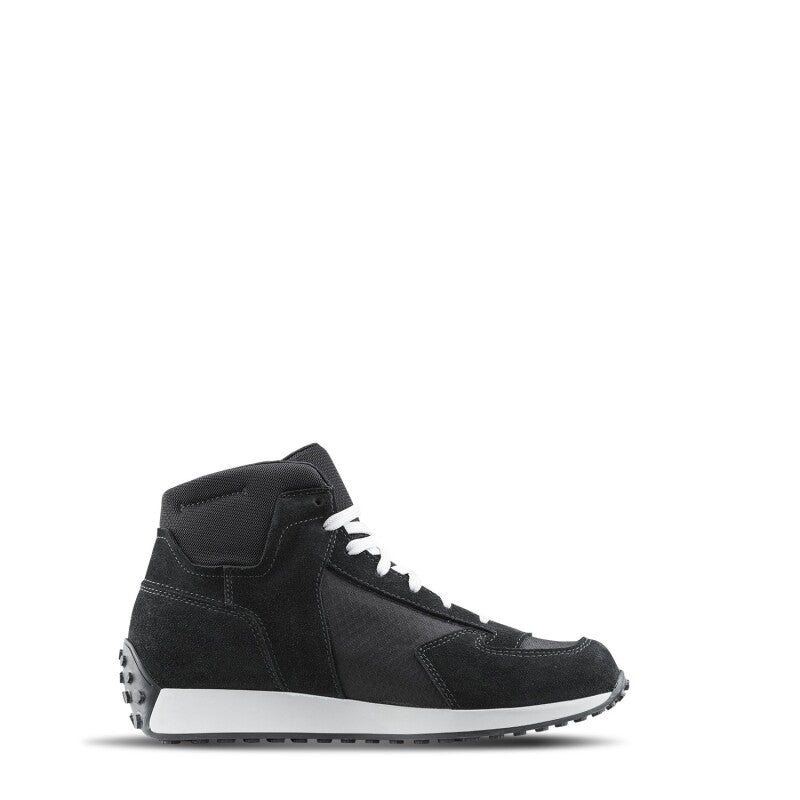 Gaerne G.Rue Aquatech Boot Black/White Size - 6 2968-024-6 2968-024-6 User 1