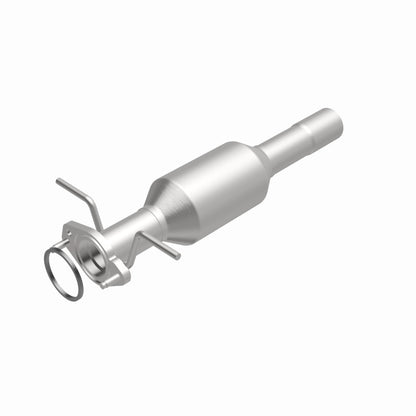 MagnaFlow Ford Focus California Grade CARB Compliant Direct-Fit Catalytic Converter 5571196 360 Degree Image Set