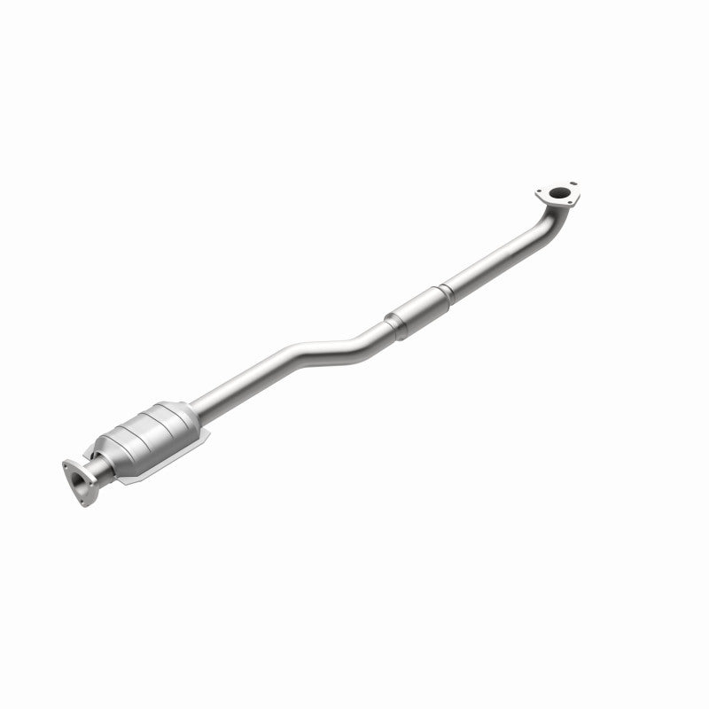 MagnaFlow Daewoo Leganza OEM Grade Federal / EPA Compliant Direct-Fit Catalytic Converter 51619 360 Degree Image Set