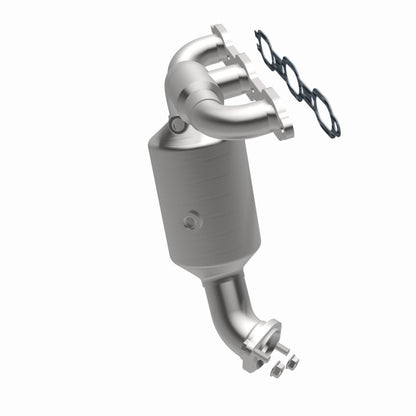 MagnaFlow Chrysler Pacifica OEM Grade Federal / EPA Compliant Manifold Catalytic Converter 51480 360 Degree Image Set